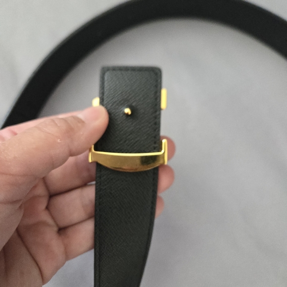 Louis vuitton women's belt - Picture 6 of 12